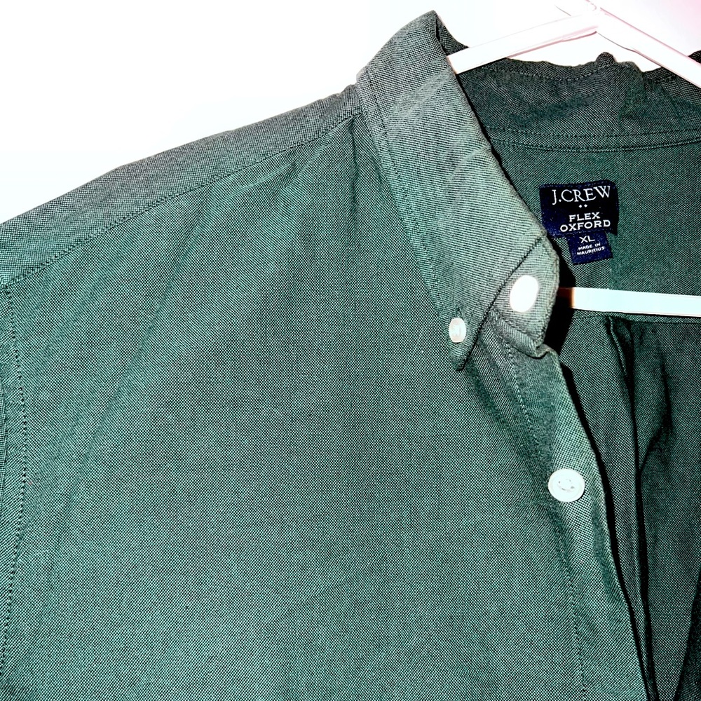 Size XL, Stretchy Flex, Oxford, Green, Long Sleeve shirt.